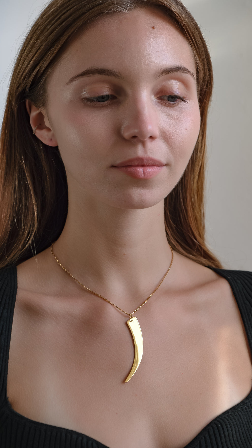 Claw Pendant